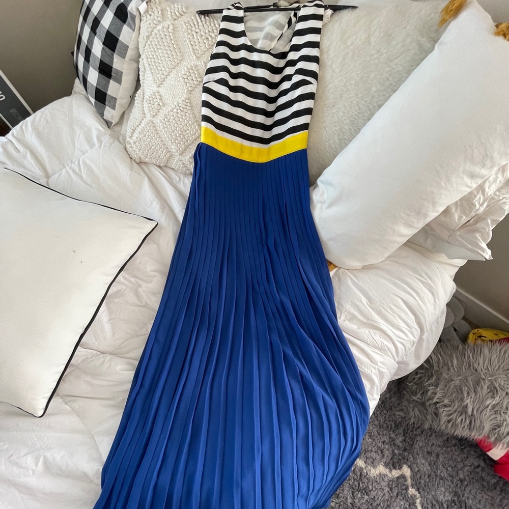 Blue and yellow dress